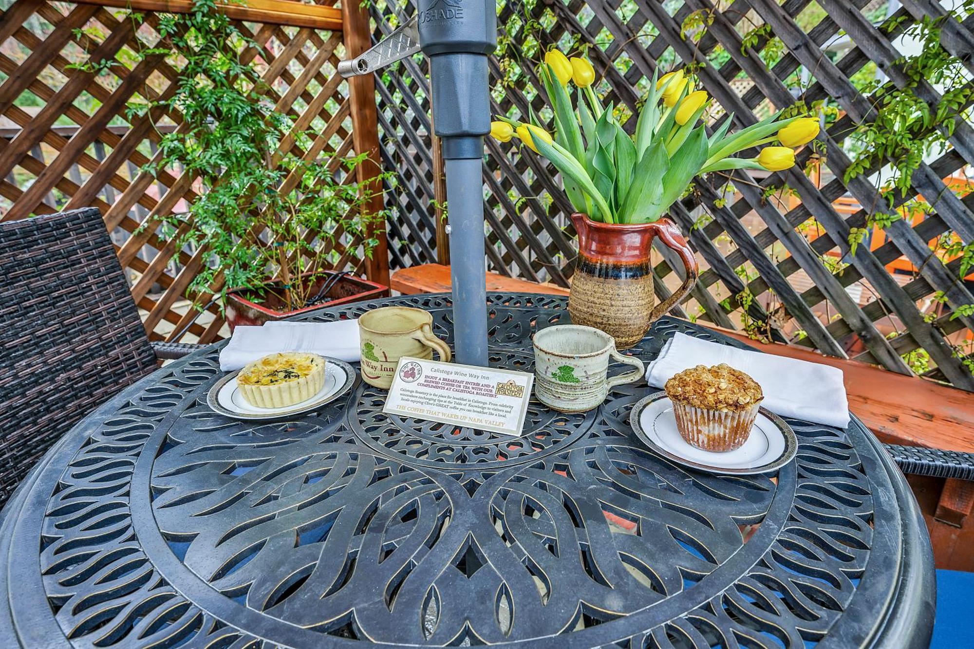 Calistoga Wine Way Inn Bagian luar foto